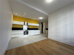 t3 à la location -   69007  LYON 7EME ARRONDISSEMENT, surface 63 m2 location t3 - UBI479078765